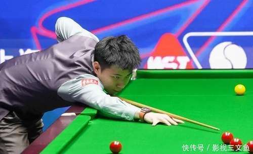 包含斯诺克附加赛上演强强对话，蓬莱霹雳队淘汰对手塞外天虎队，战术调整见效；禁区内连续解围的词条